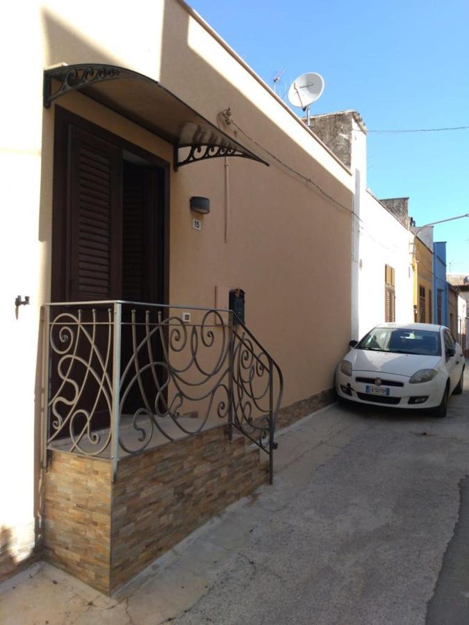 Casa Le Nereidi Apartment Castellammare del Golfo Ngoại thất bức ảnh